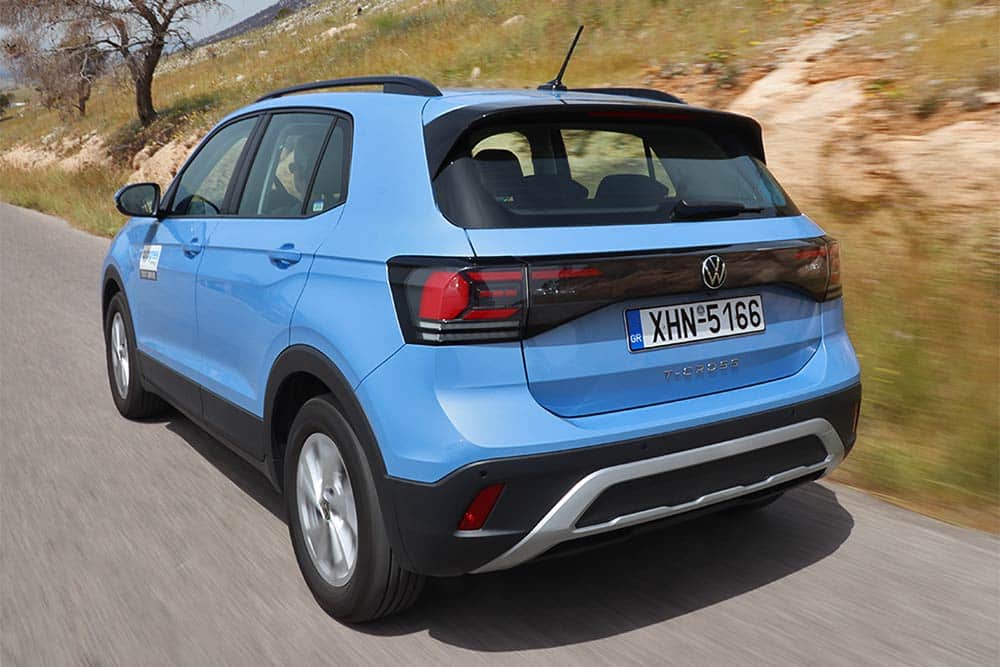 https://autogreeknews.gr/wp-content/uploads/2024/04/VW-T-Cross-FL-1.jpg