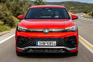 VW-Tiguan-2024-(9)