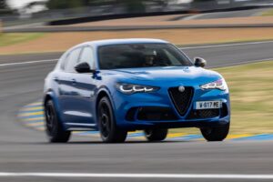 alfa_romeo_stelvio_quadrifoglio_883