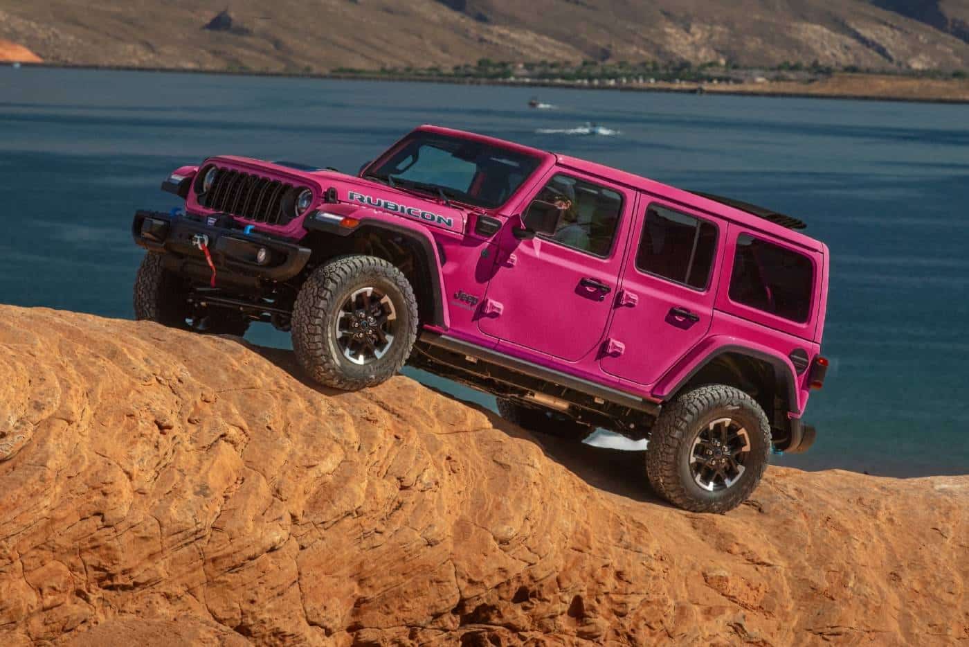 Το νέο Jeep Wrangler στο χρώμα της Barbie