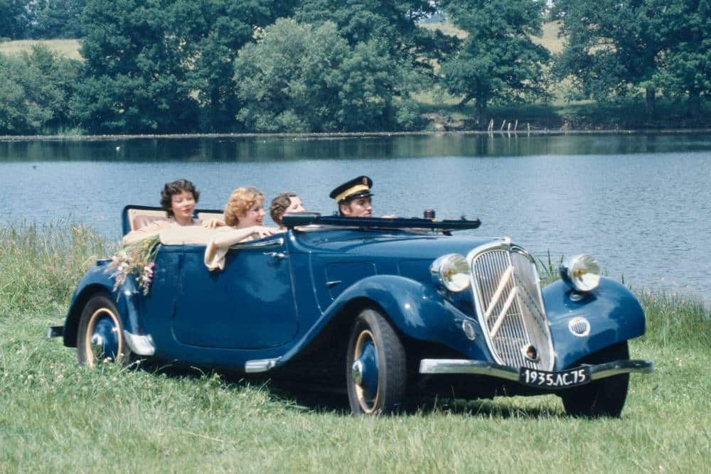 https://autogreeknews.gr/wp-content/uploads/2024/04/citroen_traction_avant_11cv_cabriolet_7.jpg