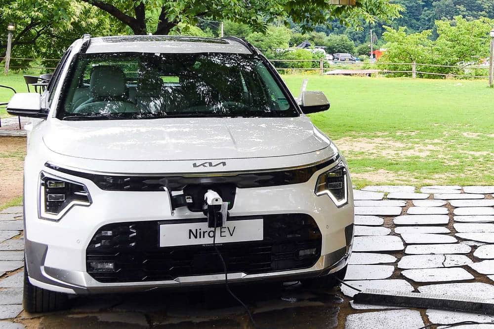https://autogreeknews.gr/wp-content/uploads/2024/04/kia_niro_ev_3471.jpg