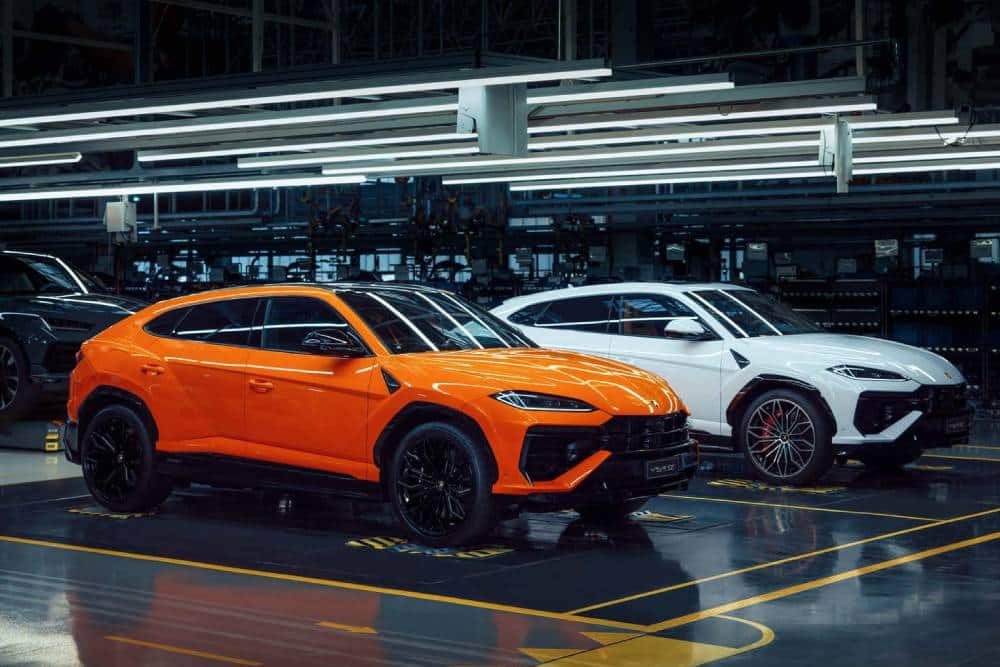 https://autogreeknews.gr/wp-content/uploads/2024/04/lamborghini-urus-se-2.jpg