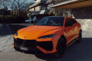 lamborghini-urus-se