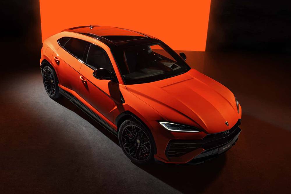 https://autogreeknews.gr/wp-content/uploads/2024/04/lamborghini-urus-se-4.jpg