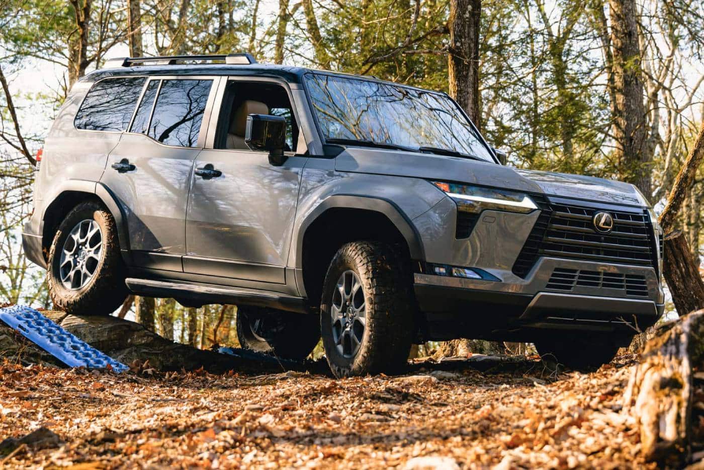 https://autogreeknews.gr/wp-content/uploads/2024/04/lexus-gx550-overtrail-off-road-test.jpg