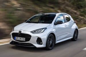 mazda2-hybrid_2024-(1)