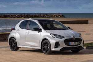 mazda2-hybrid_2024-(5)