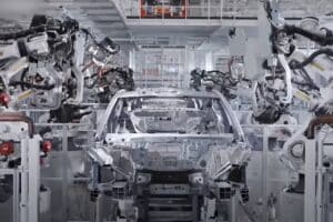 one-car-every-76-seconds-inside-xiaomi-s-smart-sup (2)