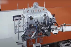 one-car-every-76-seconds-inside-xiaomi-s-smart-sup (3)