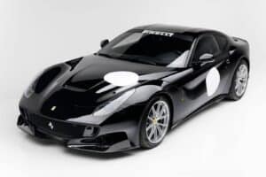 someone-tries-to-sell-a-ferrari-that-can-t-drive-f