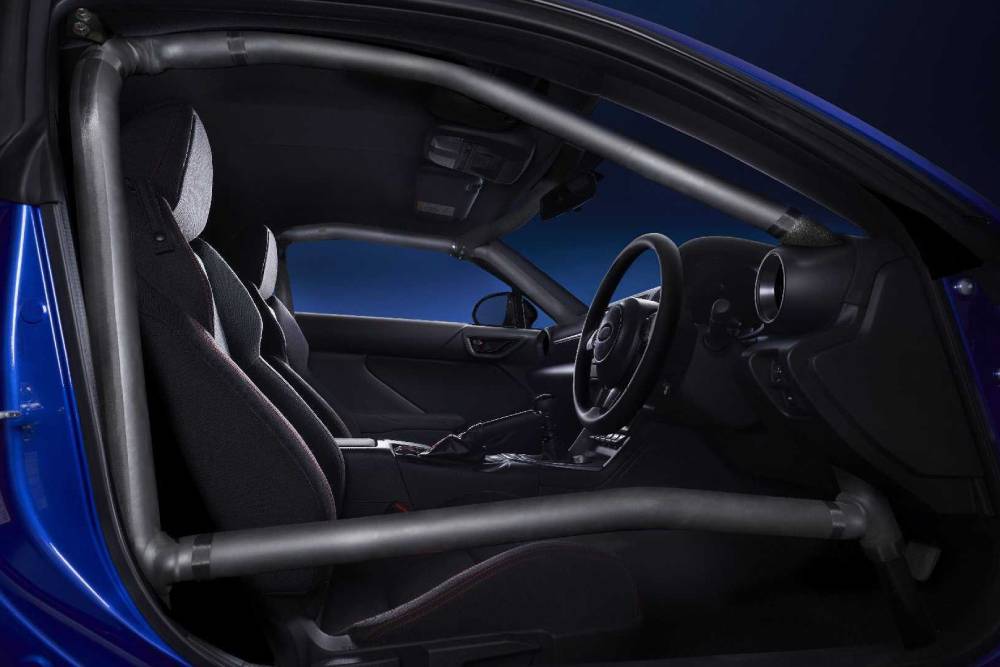 https://autogreeknews.gr/wp-content/uploads/2024/04/subaru-brz-cup-car-basic-roll-cage.jpg