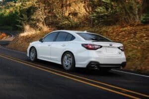 subaru-legacy-falls-victim-to-crossovers-and-suvs- (1)