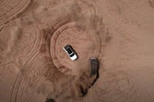 tesla-updates-the-cybertruck-with-cool-off-road-go (4)