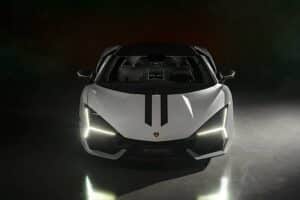 unique-revuelto-arena-celebrates-the-largest-caval (10)