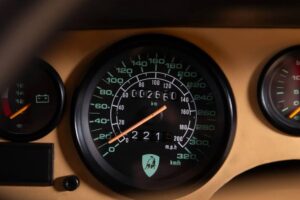 1989 countach 25th anniversary auction 16