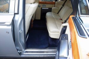 2004-Rolls-Royce-Phantom-69G-INT-9-2048×1366