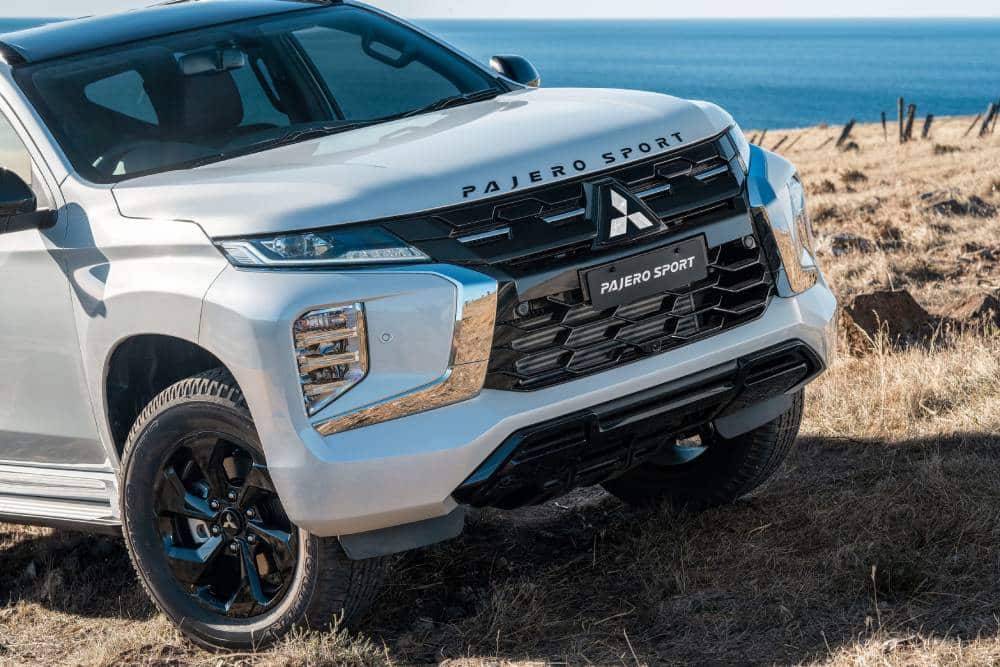 https://autogreeknews.gr/wp-content/uploads/2024/05/2024-mitsubishi-pajero-sport-has-some-but-not-all-2.jpg