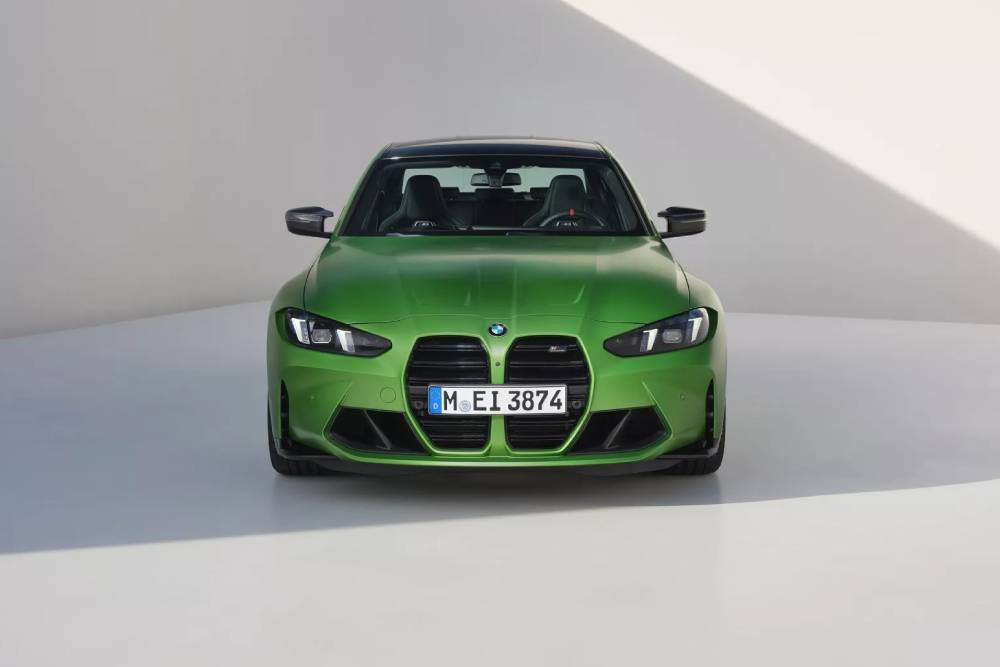 https://autogreeknews.gr/wp-content/uploads/2024/05/2025-BMW-M3-01.jpg