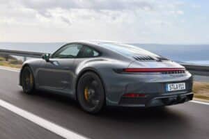 2025-Porsche-911-CS23-Copy-3-2048×1366