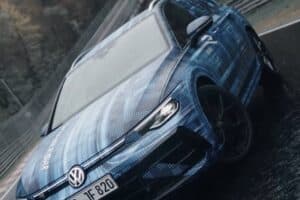 2025-vw-golf-r-teased-again-hopefully-it-won-t-tak (4)