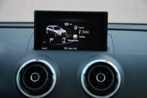 Audi-A3-Sportback-2016-(5)