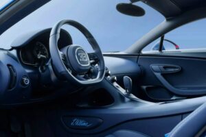 Bugatti-Chiron-L_Ultime-Last-Chiron-15-2048×1536