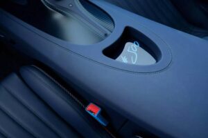 Bugatti-Chiron-L_Ultime-Last-Chiron-20-2048×1536