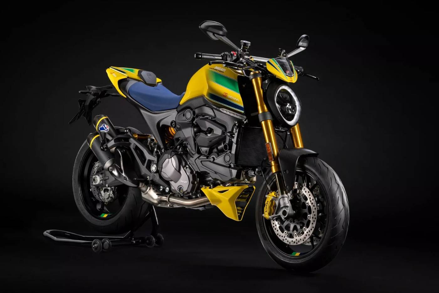 https://autogreeknews.gr/wp-content/uploads/2024/05/Ducati-Monster-Senna-516-5.jpg