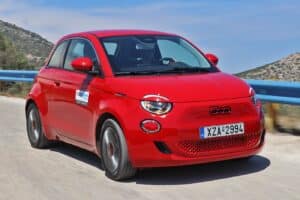 Fiat-500-electric-dynamic