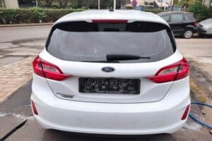 Ford-Fiesta-2019-(4)