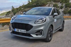Ford-Puma-dynamic