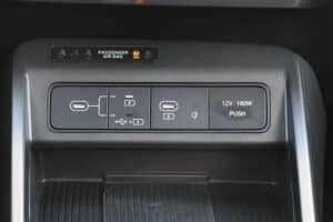 Hyundai-Kona-Electric-2024-(21)