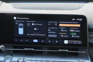 Hyundai-Kona-Electric-2024-(26)