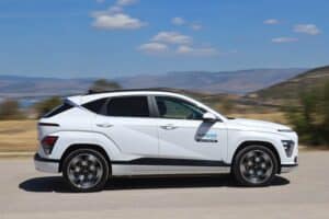 Hyundai-Kona-Electric-2024-(6)