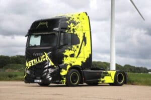 IVECO S-Way Metallica livery_2[2751] (1)