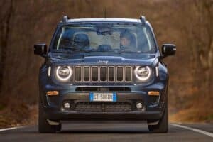 Jeep-Renegade-e-hybrid-2024-(3)