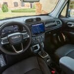 Jeep-Renegade-e-hybrid-2024-(4)