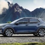 Kia-Stonic-side