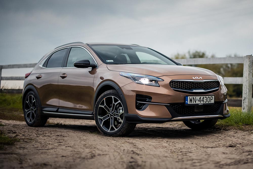 https://autogreeknews.gr/wp-content/uploads/2024/05/Kia-XCeed-1.jpg