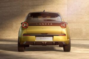 Lancia-Ypsilon-10s-2048×1152