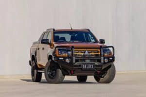 Mitsubishi-Triton-Deluxe-Bull-Bar-Ironman-4×4-3-20