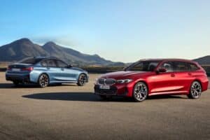 P90549615_lowRes_the-new-bmw-330i-sed (1)