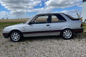 Peugeot_309_GTI_1987_krasny_2024_prodej_04