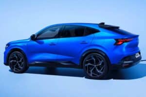 RENAULT-RAFALE-E-TECH-4X4-300-HP-00002-2048×1141