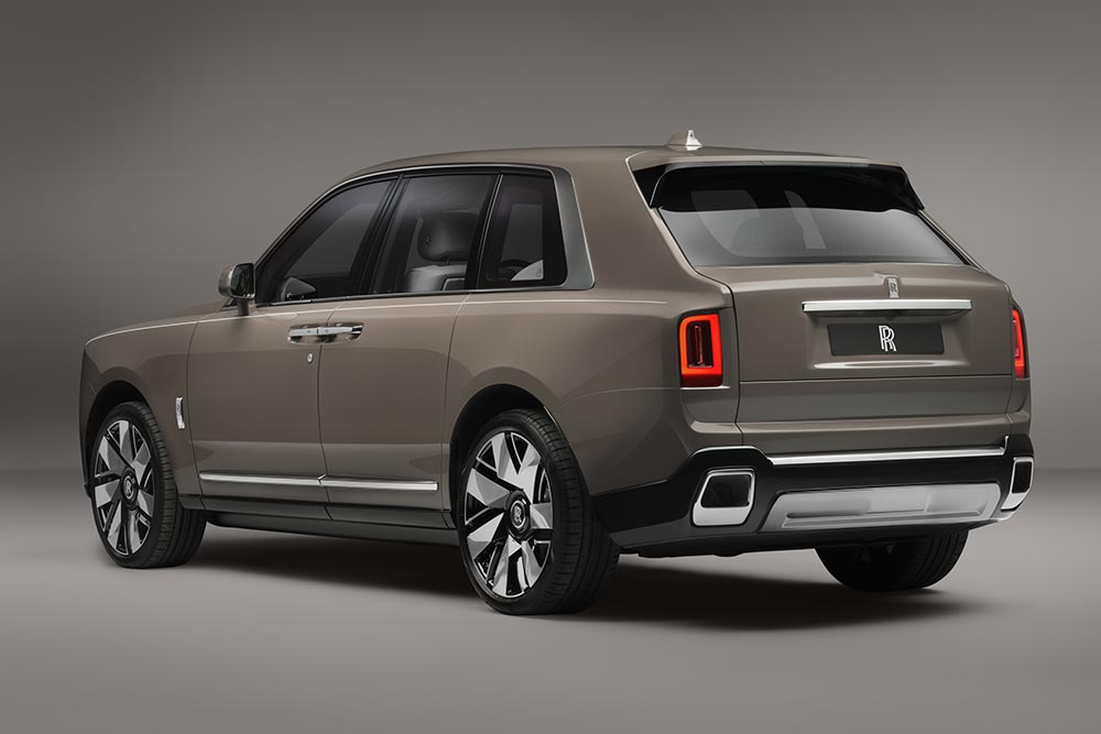 https://autogreeknews.gr/wp-content/uploads/2024/05/Rolls_Royce_Cullinan_SII_2.jpg