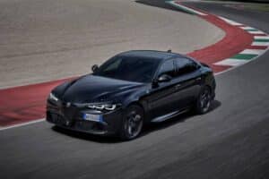 alfa-romeo-launches-giulia-and-stelvio-quadrifogli