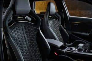 audi-rs-4-avant-edition-25-years-2024 (12)