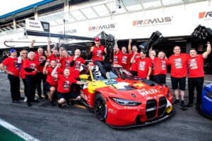 dealer-is-selling-a-bmw-m4-dtm-champion-edition-lo (1)