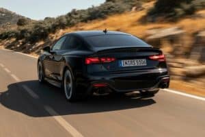 europe-gets-just-500-audi-rs-4-avant-edition-25-ye (1)